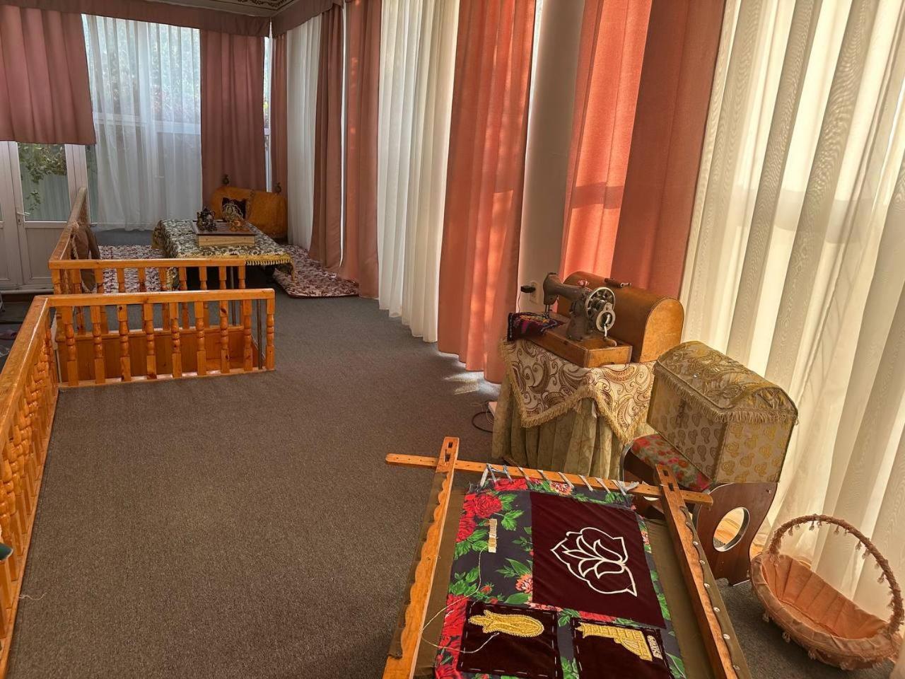 Shukrona Guest House Bukhara Eksteriør billede