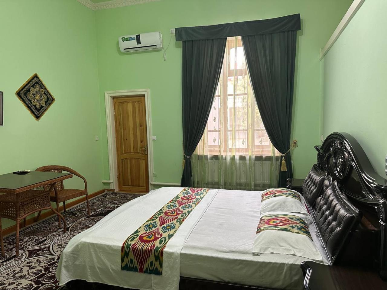 Shukrona Guest House Bukhara Eksteriør billede